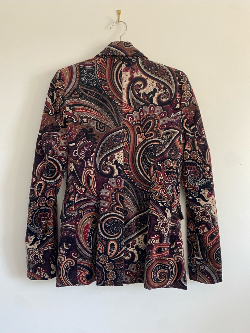 Nicole Miller Collection Paisley Tailored Blazer - Picture 10 of 10